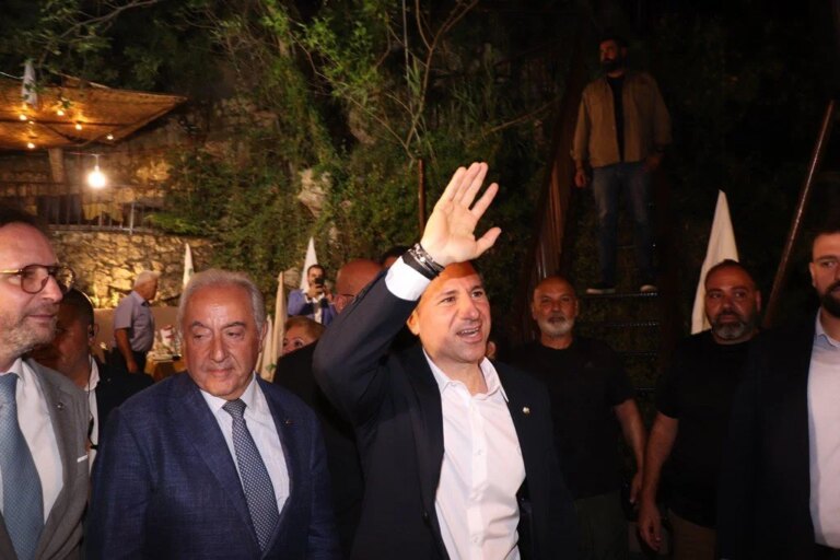 One chapter before all other files… Gemayel puts Hezbollah’s weapons at the head of the table