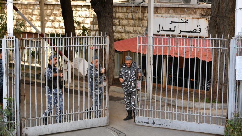 دمشق تفرض رأيها على سلام والحاج: فضيحة بقصر العدل