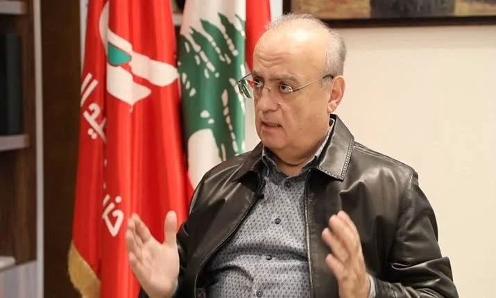 Laugh, Hafez al-Assad.”… Wahhab: “The rabbits of Damascus are hiding in their holes
