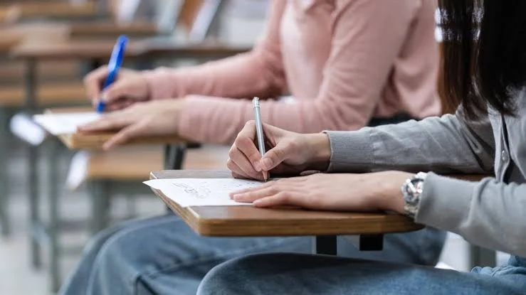 A decisive decision from the “Shura Council”… “Education” postpones the free applications exams
