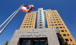Book prices spark family complaints… and the Ministry of Education clarifies who owns the pricing decision