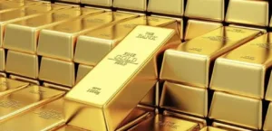 As traders await US jobs data, gold prices decline