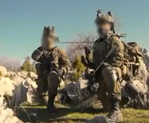 Video: The moment an Israeli soldier was injured by two bomb-laden drones in southern Lebanon!
