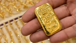 Experts warn against selling gold: expectations of new price peaks in the coming days