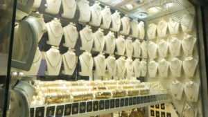 Gold fell sharply by more than 3%, and the ounce is testing difficult support levels