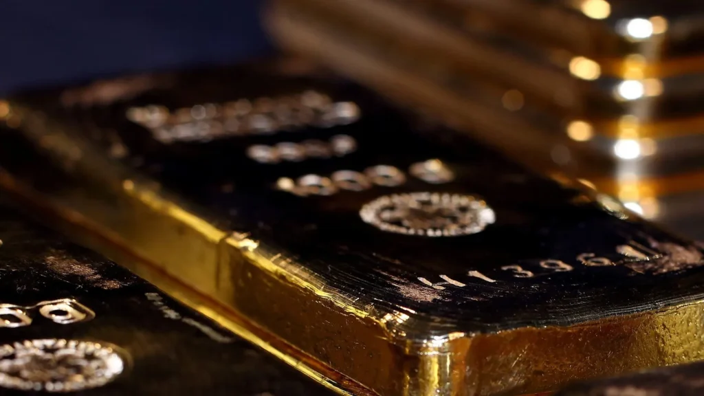 Gold prices fell in Egypt today, Saturday, affected by global losses